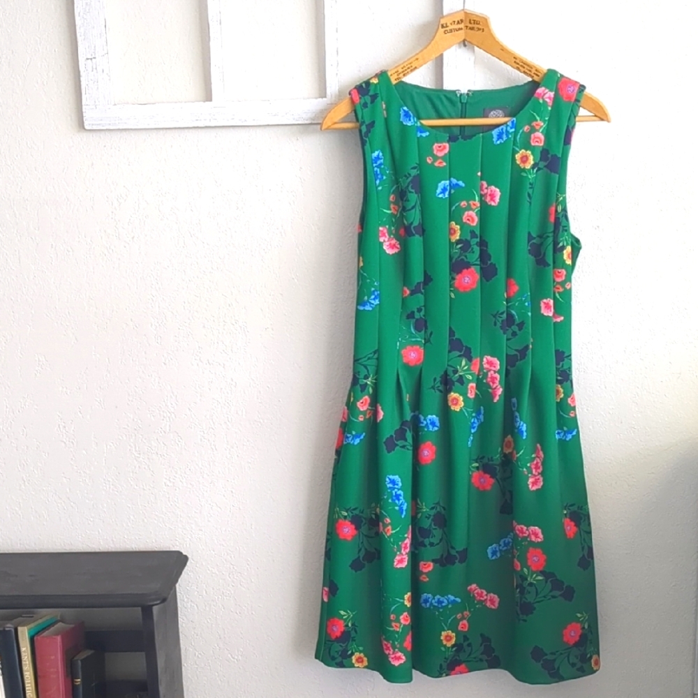 Floral Green Sleeveless Dress